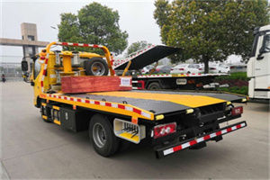 新平道路救援拖车报价